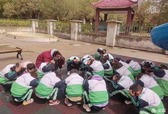 聂日雄乡中心小学户外活动场地