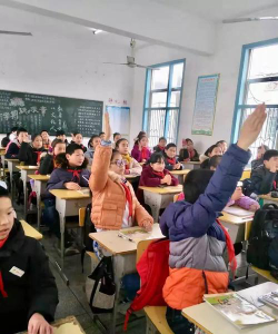 安乡县城关镇保堤实验学校户外活动场地