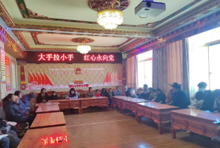 曲美乡中心小学户外活动场地