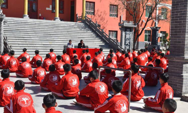 西域文武学校户外活动场地
