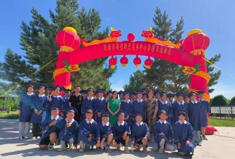 塔城市喀拉哈巴克乡中学户外活动场地