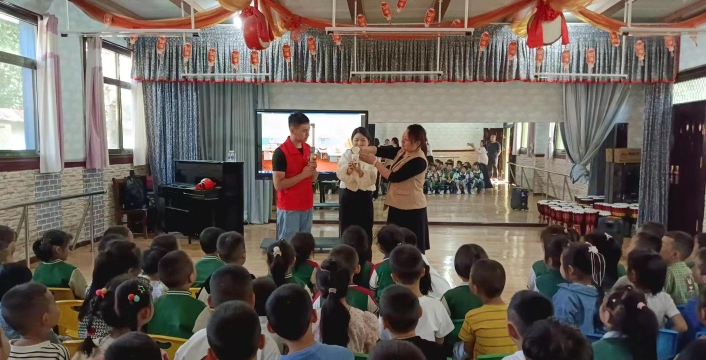 周至县富仁乡富仁村幼儿园户外活动场地