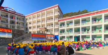 陈塘镇中心小学户外活动场地