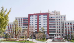 汉滨区高级中学户外活动场地