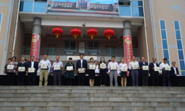 商洛市商州区大荆中学户外活动场地