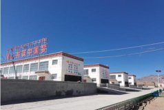 措勤县完全小学户外活动场地