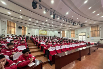 25团中学户外活动场地