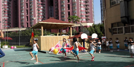 深圳市曼哈幼儿园户外活动场地