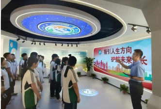 运城龙翔工业技术学校户外活动场地