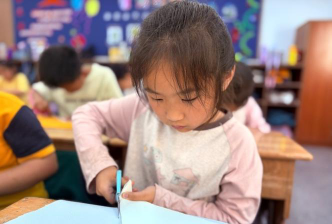 泥江口镇中心小学户外活动场地