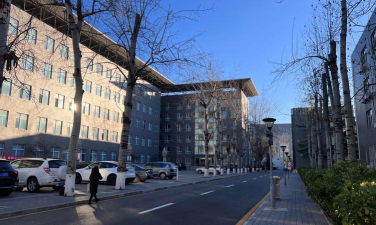 首钢技工学校户外活动场地