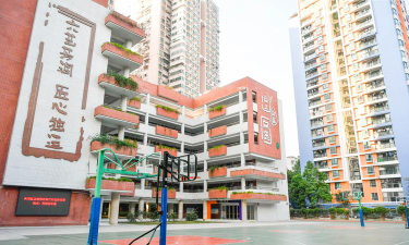 天河区五一小学户外活动场地