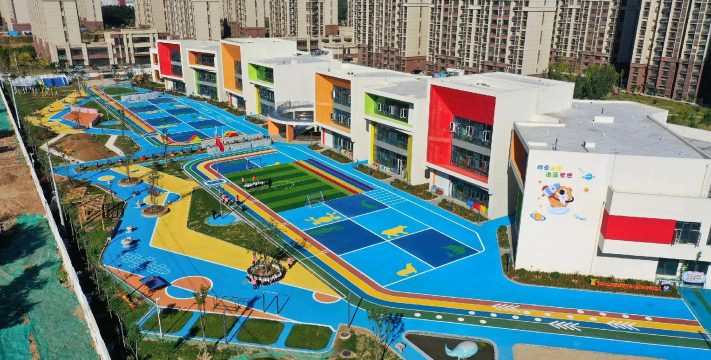 亚周幼儿园户外活动场地