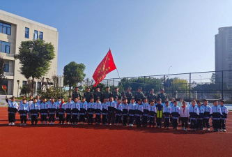 赤水市赤天化育才学校户外活动场地