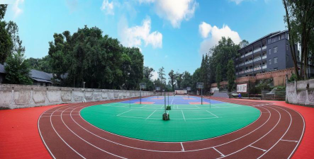 四川省乐山市竹根职业中专学校户外活动场地