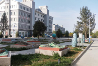 喀什市第四中学户外活动场地