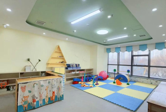 从化市星宝幼儿园户外活动场地