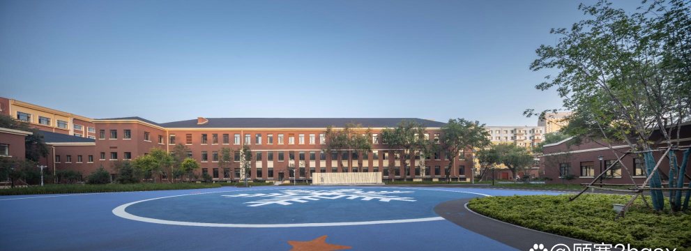 贵定县盘江镇新东方外国语学校户外活动场地