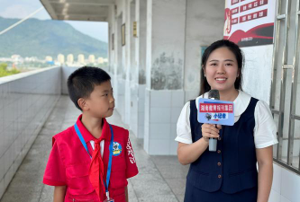 鲤鱼江完小户外活动场地