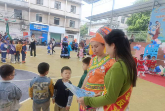 柳城县六塘镇幼儿园户外活动场地