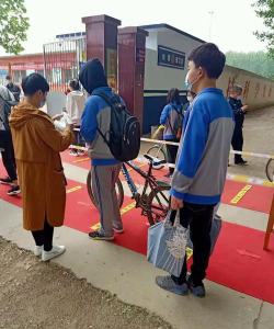 滦南县马城镇初级中学户外活动场地