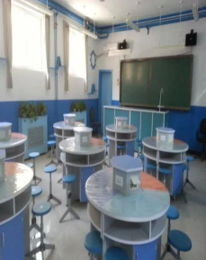 北京丰台区芳星园第二小学户外活动场地