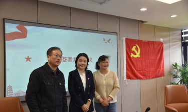 上海六团小学户外活动场地