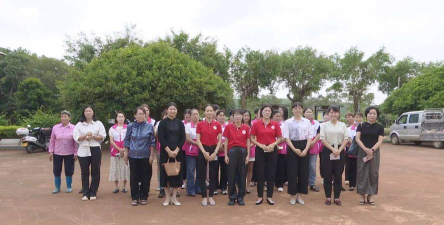 遂溪县城月镇庄家小学户外活动场地