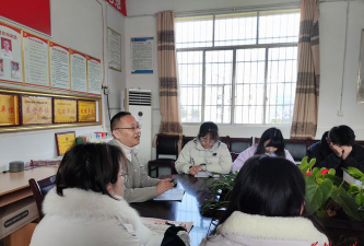 溆浦县小横垅乡中心小学户外活动场地