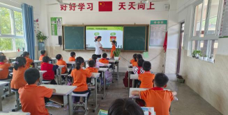 浈江区花坪中心小学户外活动场地