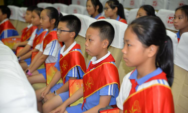 深圳市光明区田寮小学户外活动场地