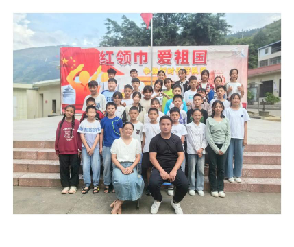 麻阳苗族自治县吕家坪镇中心小学户外活动场地