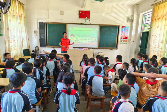 扶溪中心小学户外活动场地