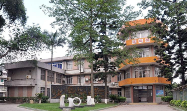 广州工业大道中小学户外活动场地