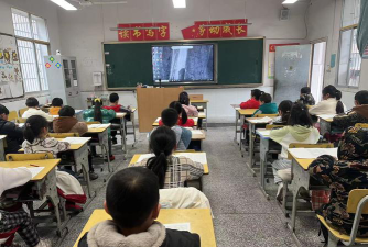 芷江大树坳乡中心小学户外活动场地