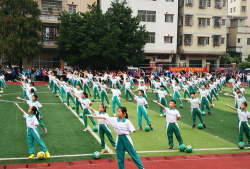 广州滘心小学户外活动场地