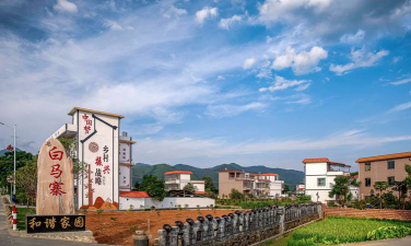 乐昌市九峰中心幼儿园户外活动场地