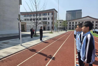 龙陵县勐柳初级中学户外活动场地