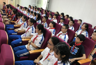 广州黄阁小学户外活动场地