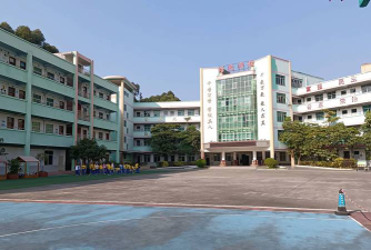 深圳鹤围学校户外活动场地