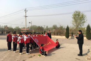 平乡县常河镇中学户外活动场地