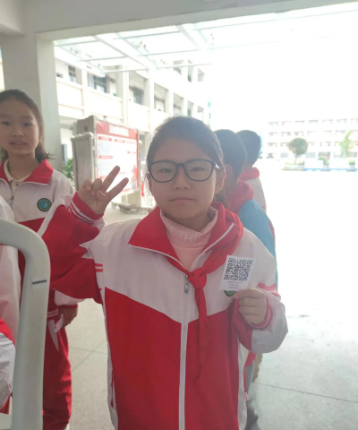 龙山县民安镇实验小学户外活动场地