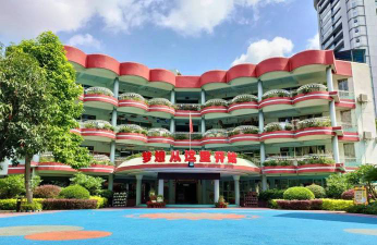 锣圩镇贝蓓幼儿园户外活动场地