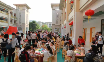 增城市荔城镇幼儿园户外活动场地