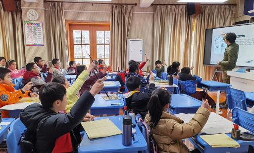 上海市三新学校松江思贤分校(九年一贯制)户外活动场地