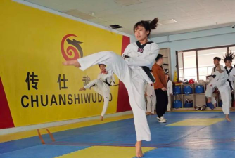定西市体育运动学校户外活动场地