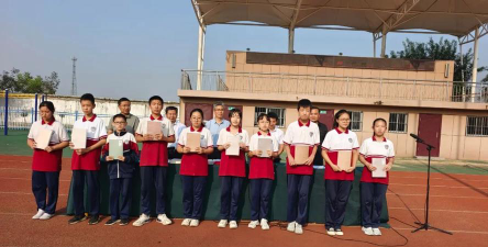 安新县寨里乡中学户外活动场地