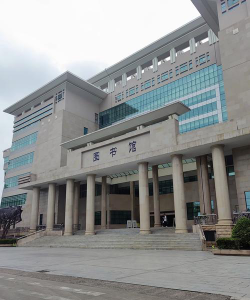 广西大学户外活动场地