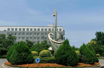 辽阳灯塔市职业教育中心户外活动场地