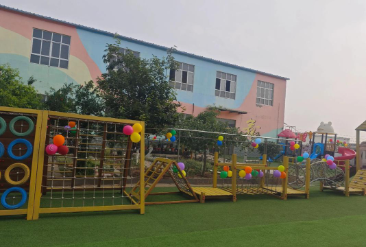 安丘市管公镇王瓜元幼儿园户外活动场地
